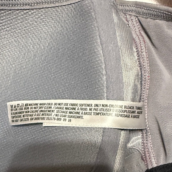 VSX Red and Gray Sports Bra - Picture 7 of 7